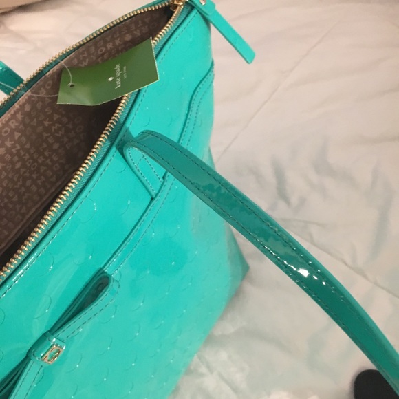 NWT Kate Spade tote - Picture 2 of 6